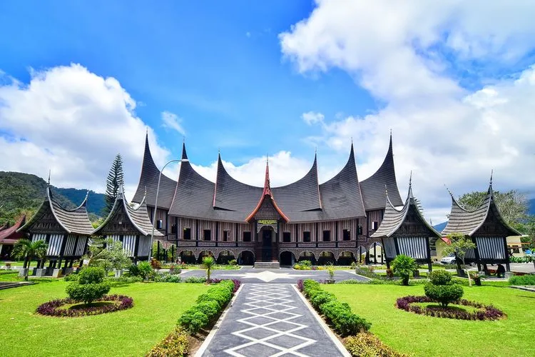 WEST SUMATRA One of The Most Beautiful Areas of Indonesia